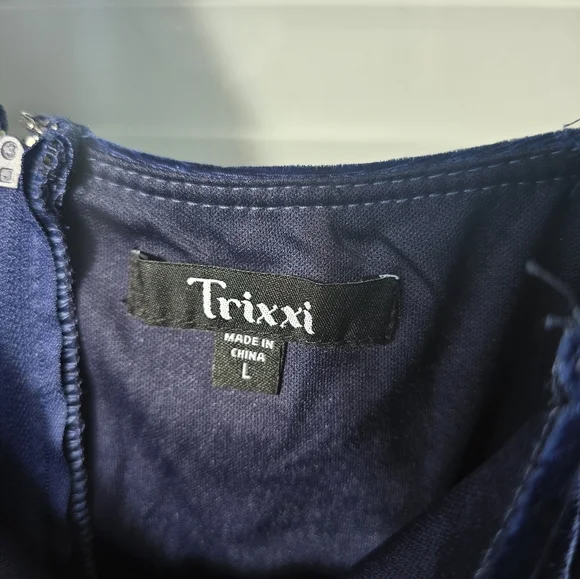 Trixxi Juniors' Puff-Sleeve Faux-Wrap Velvet Dress Sz L Women Blue Holiday - Picture 9 of 15